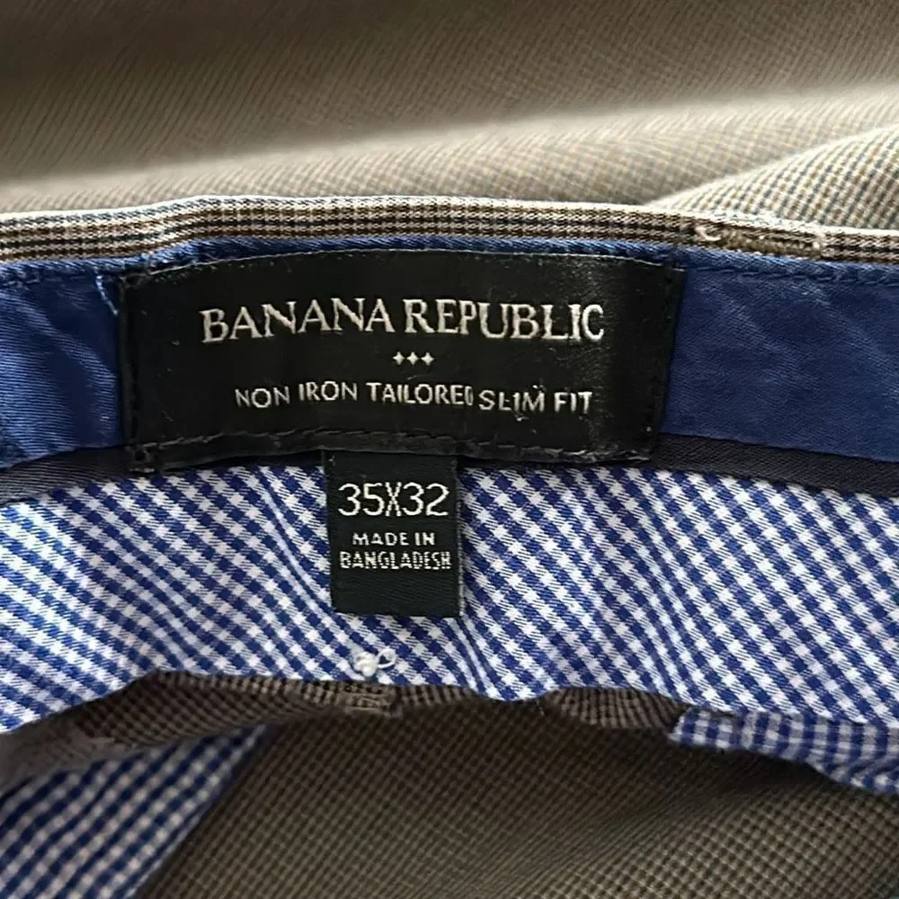 Banana Republic Non Iron Tailored‎ Slim Fit size 35x32 Brown Dress Pants
